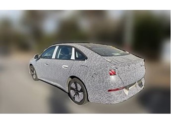 極狐S3增程版諜照首次曝光 續(xù)航表現(xiàn)值得期待 封面圖