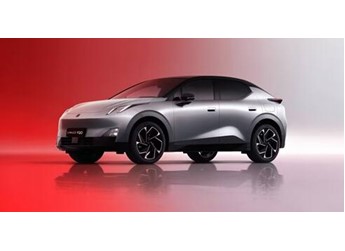 15萬級純電王炸！領克Z20曜紅版正式上市：全球首創(chuàng)流光尾翼燈