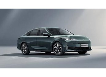 “油電同價(jià)新選擇  數(shù)智電驅(qū)超省新家轎”長(zhǎng)安啟源A05上市，僅8.99萬(wàn)元起！