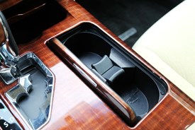 靜謐又從容 萬(wàn)車(chē)網(wǎng)試駕一汽豐田皇冠