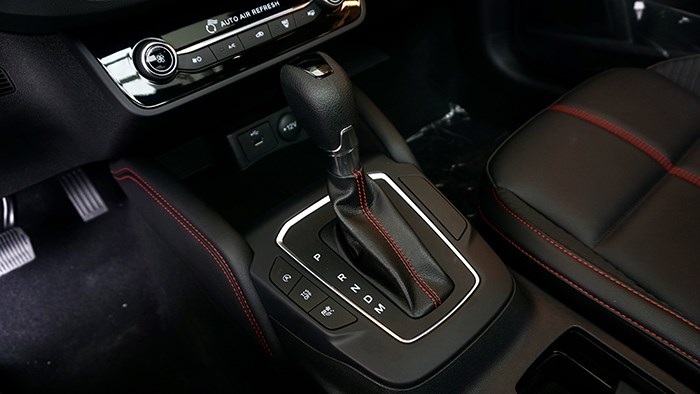 換回四缸全新面貌 萬車網(wǎng)實(shí)拍2022福特新款?？怂筍T