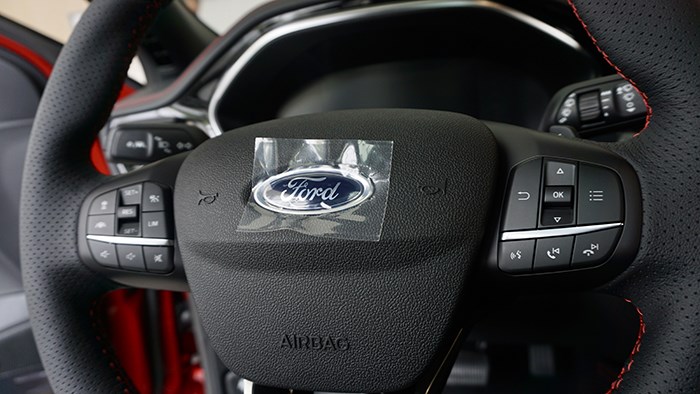 換回四缸全新面貌 萬車網(wǎng)實(shí)拍2022福特新款?？怂筍T