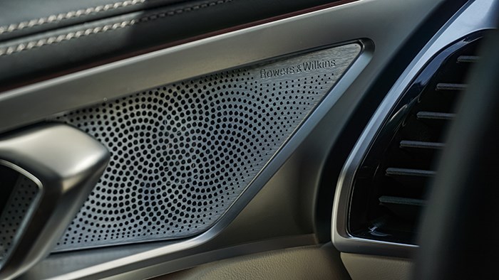 隨時變換角色 寶馬8系四門轎跑車評測