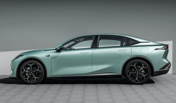 14.59萬元起！新款長安深藍SL03成都車展正式上市