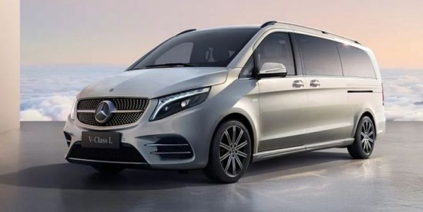 2022款奔馳V級(jí)正式上市 車(chē)頭可選兩種風(fēng)格 47.88萬(wàn)起