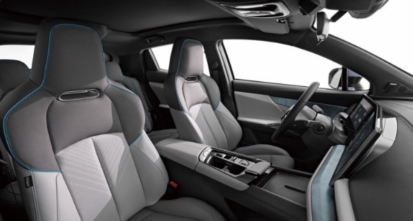 新一代長(zhǎng)安UNI-T官圖正式發(fā)布：外觀微調(diào) 內(nèi)飾升級(jí)