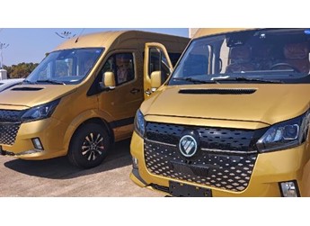 圖雅諾X8城市客車交付景德鎮(zhèn)江南機(jī)場快線，開啟智慧出行新篇章 封面圖