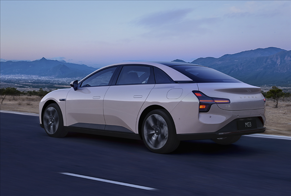 全球最低風(fēng)阻！小鵬MONA M03實車曝光：三季度有望上市