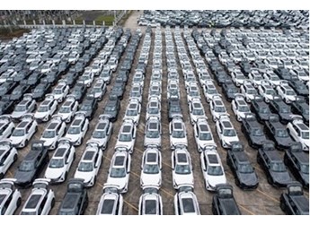 動(dòng)力、安全、舒適集大成者，6天訂單突破2000輛，長(zhǎng)安UNI-Z先享即大賣(mài) 封面圖