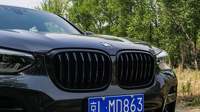 要運(yùn)動(dòng)又要格調(diào) 寶馬X4 xDrive30i評(píng)測(cè)